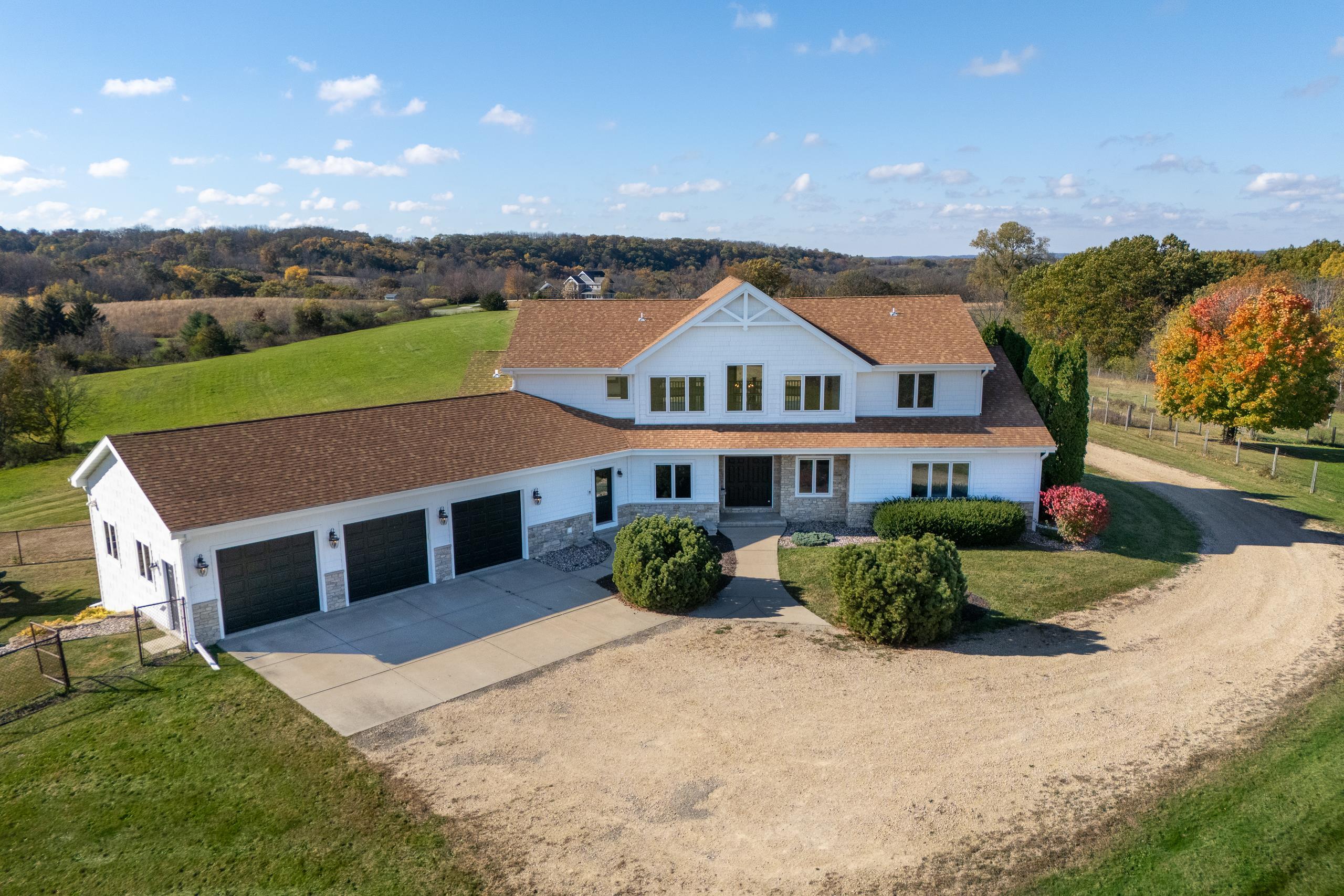 4230 Dalby Road Black Earth, WI 53515 - Photo 4 of 84