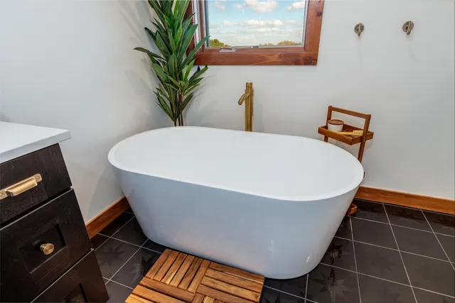 $1,599,000 | 4230 Dalby Road, Black Earth, WI 53515