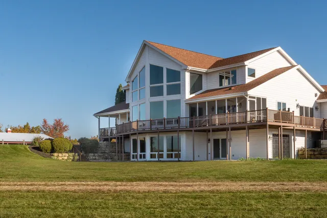 $1,599,000 | 4230 Dalby Road, Black Earth, WI 53515