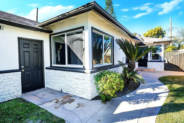 $1,399,999 | 1243 East Almond Avenue, Orange, CA 92866