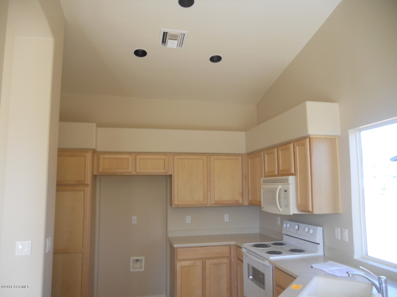 413 Curry Street Rio Rico, AZ 85648 - Photo 12 of 18
