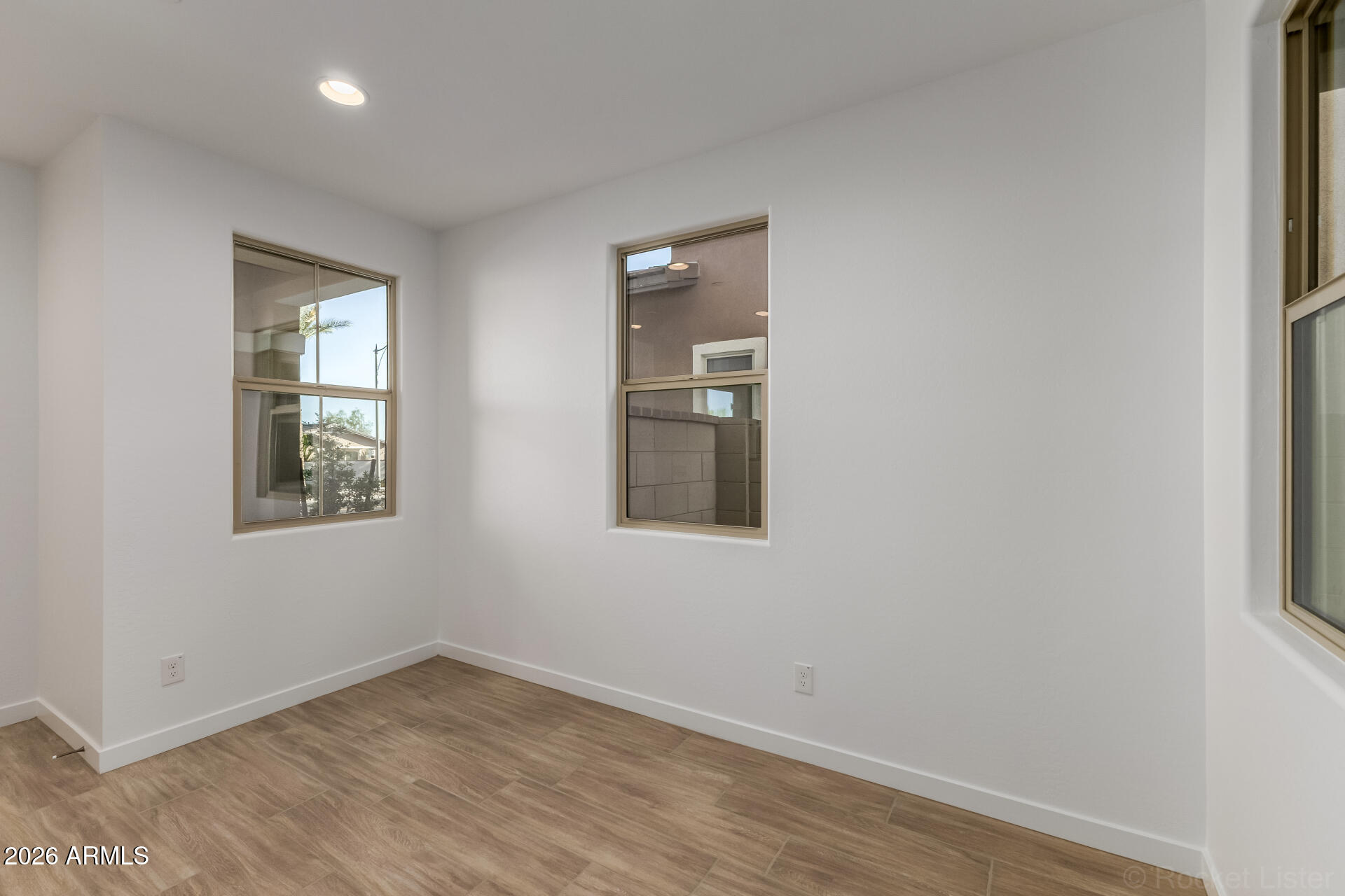 20638 West Thomas Road Buckeye, AZ 85396 - Photo 8 of 33 12 Thomas