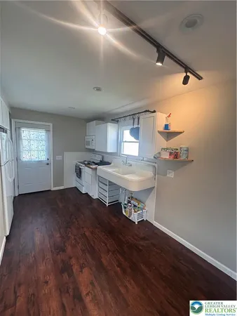 $1,500 | 22 Newport Avenue, Northampton, PA 18067