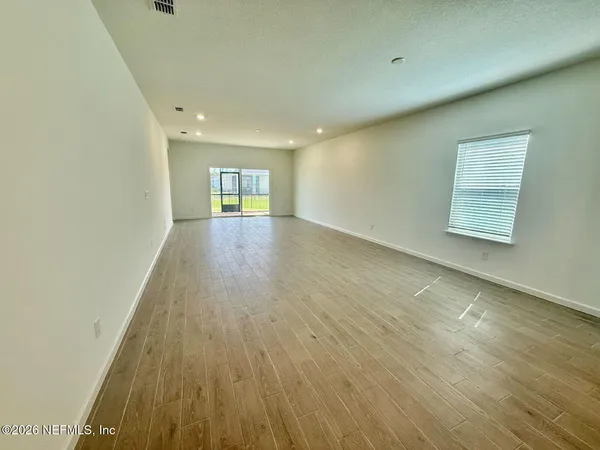 $2,100 | 3016 Raven Trace, Green Cove Springs, FL 32043