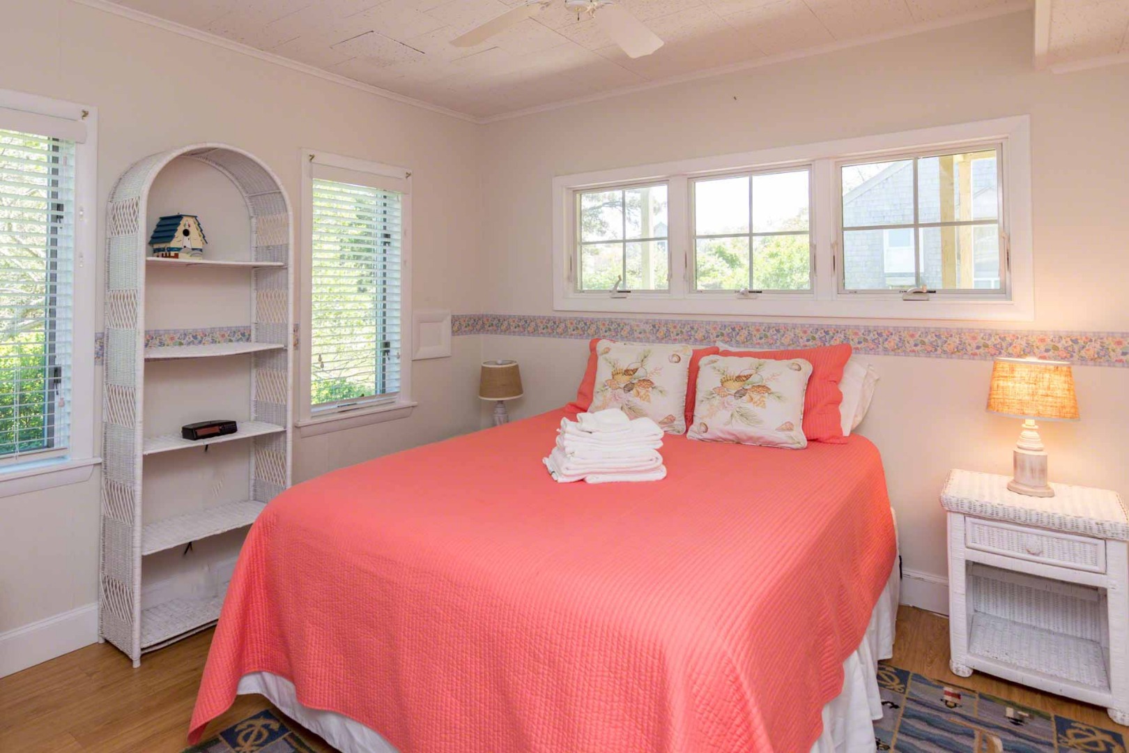24 Manaca Hill Road Edgartown, MA 02539 - Photo 17 of 34 a bedroom with a bed and a window