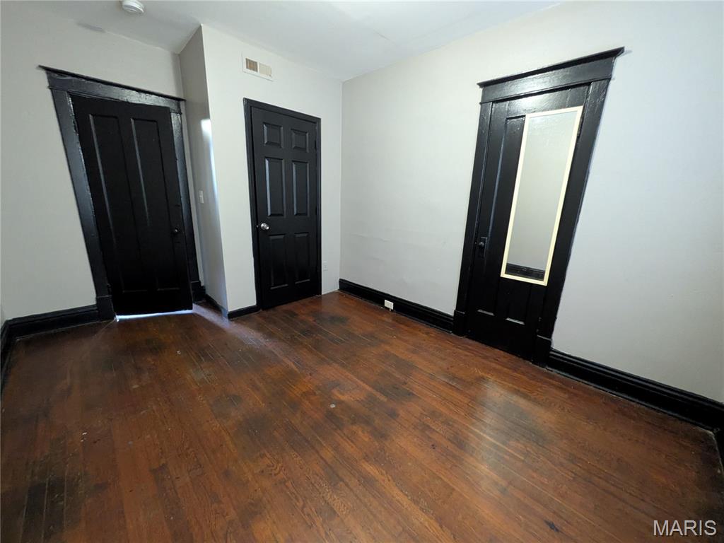 3900 Ray Avenue St. Louis, MO 63116 - Photo 12 of 36