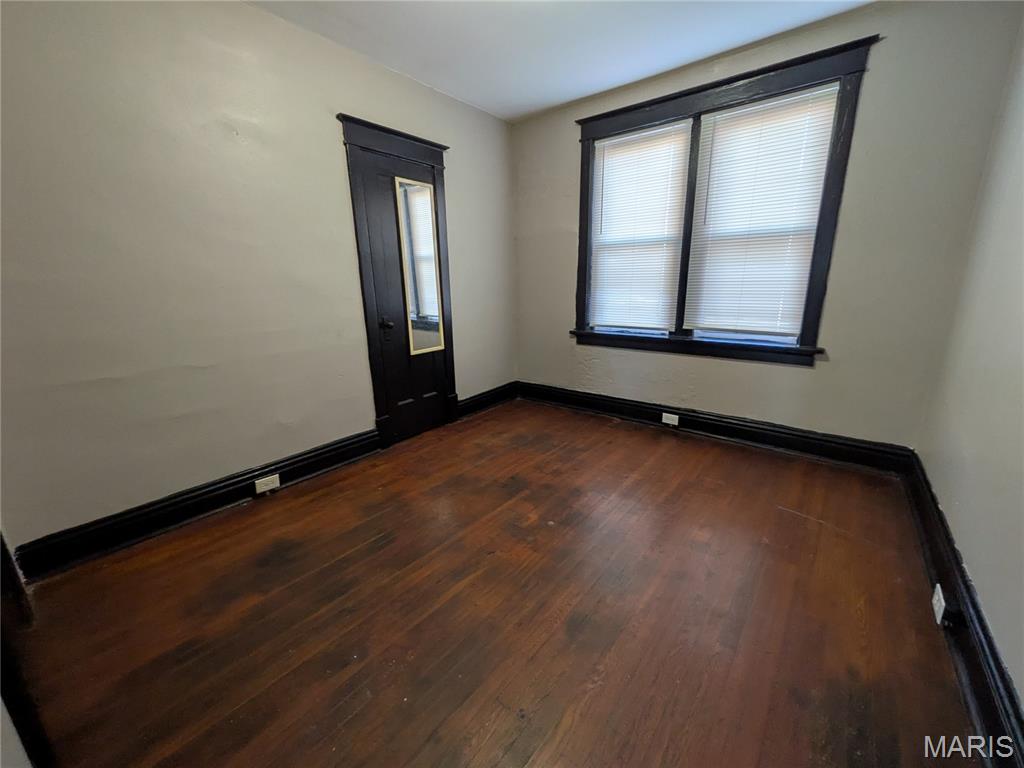 3900 Ray Avenue St. Louis, MO 63116 - Photo 13 of 36