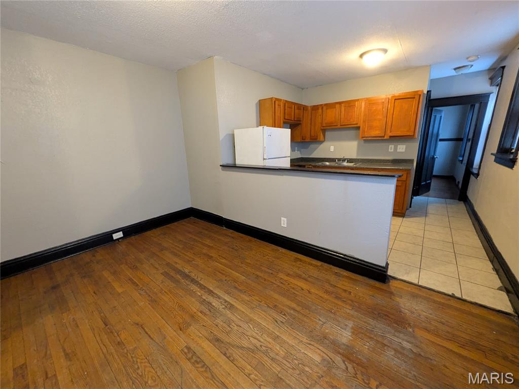 3900 Ray Avenue St. Louis, MO 63116 - Photo 5 of 36