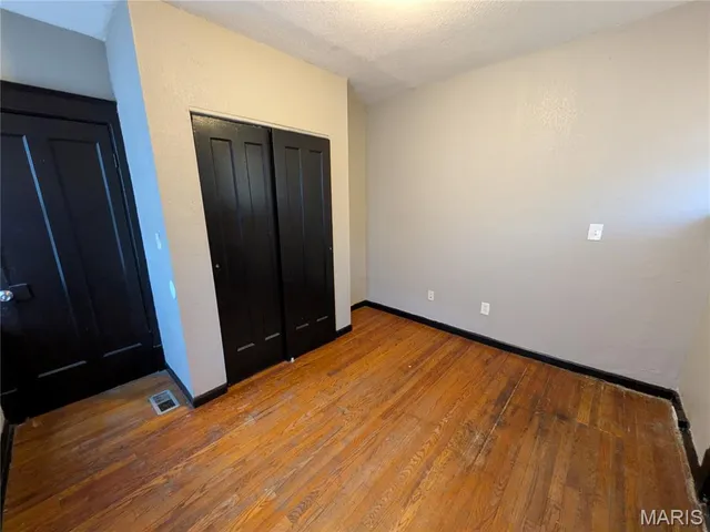 $1,645,000 | 3900 Ray Avenue, St. Louis, MO 63116