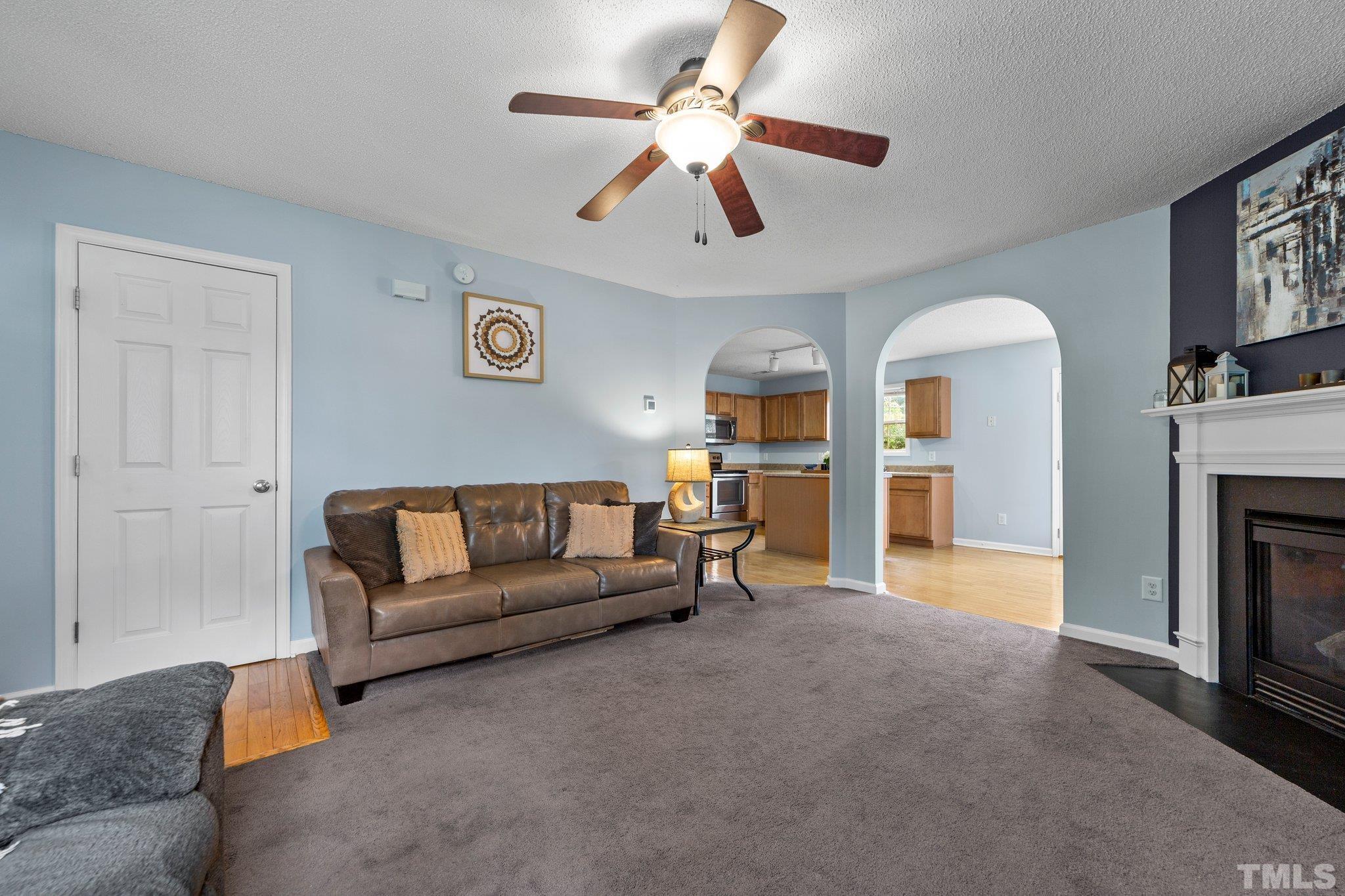 4306 Chimney Stone Road Durham, NC 27704 - Photo 4 of 20 Gallery Image 4