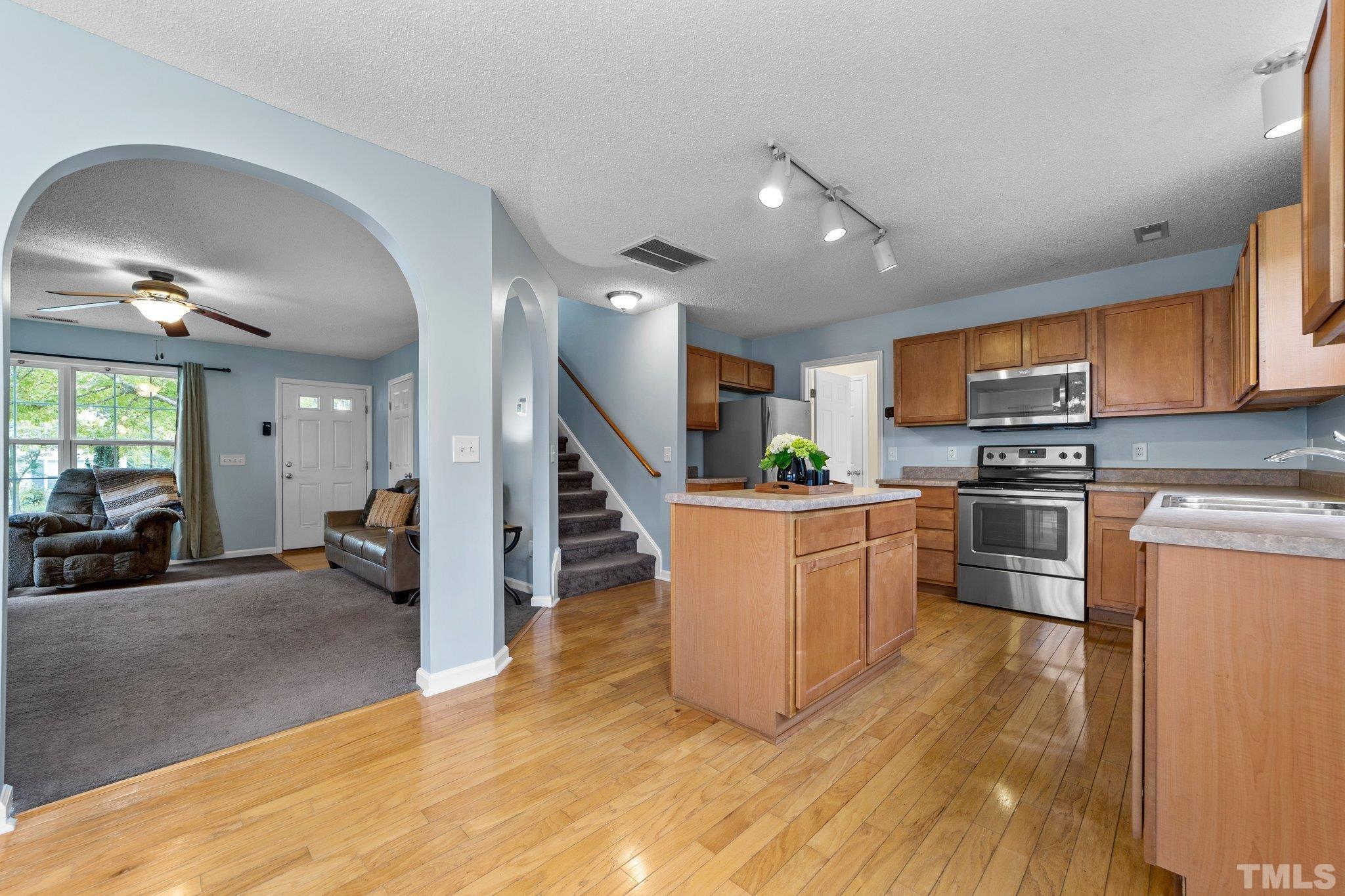 4306 Chimney Stone Road Durham, NC 27704 - Photo 6 of 20 Gallery Image 6