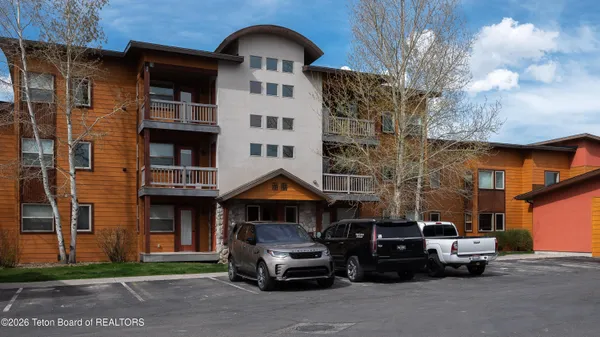 $449,000 | 7552 Mountain Laurel Drive, Unit E13, Victor, ID 83455