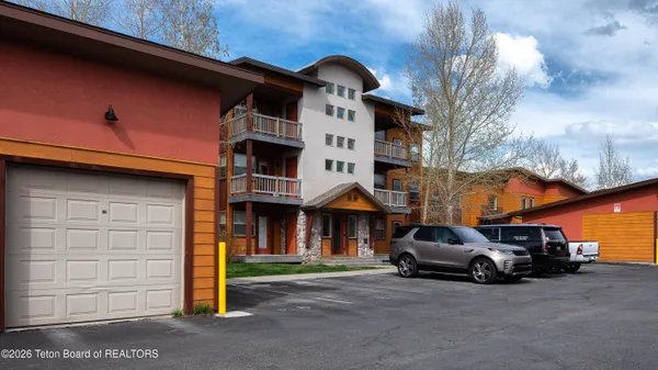 $449,000 | 7552 Mountain Laurel Drive, Unit E13, Victor, ID 83455
