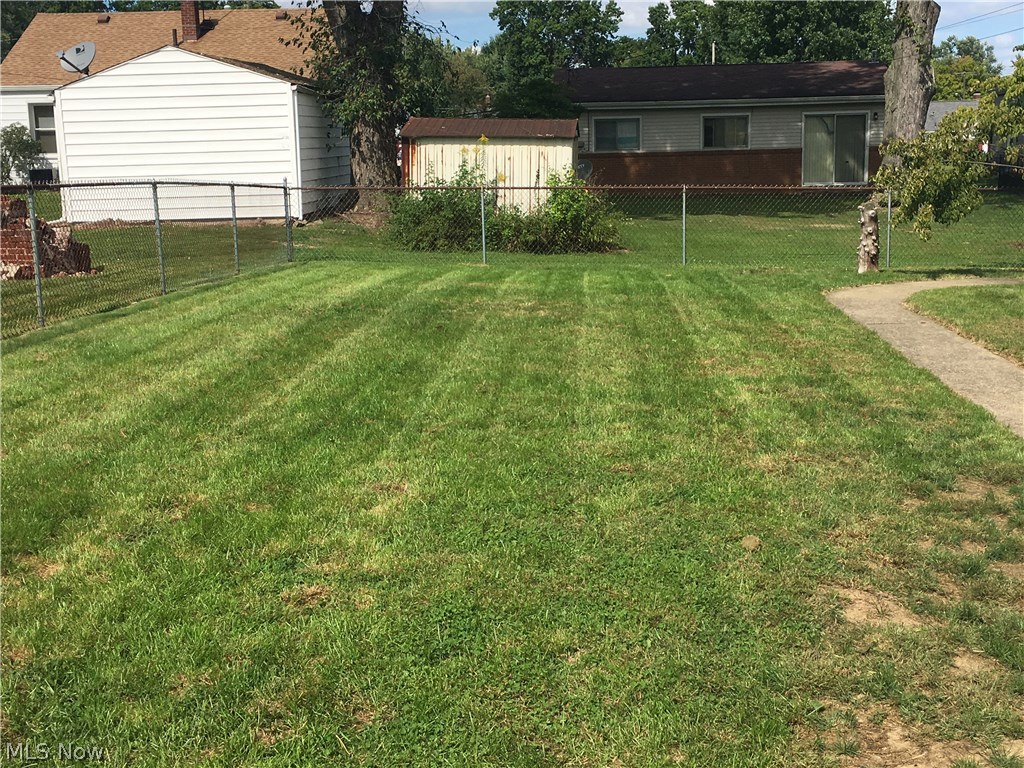 1015 West College Road Alliance, OH 44601 - Photo 12 of 13 Gallery Image 12