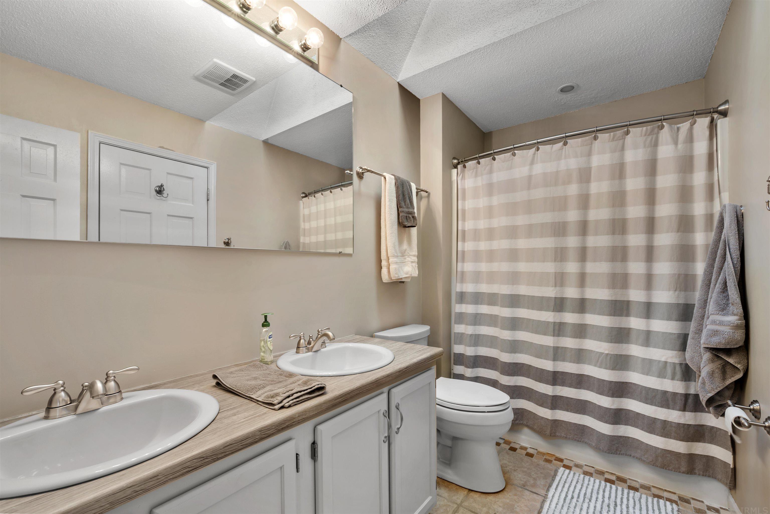 5121 Pinebrook Drive Fort Wayne, IN 46804 - Photo 19 of 32