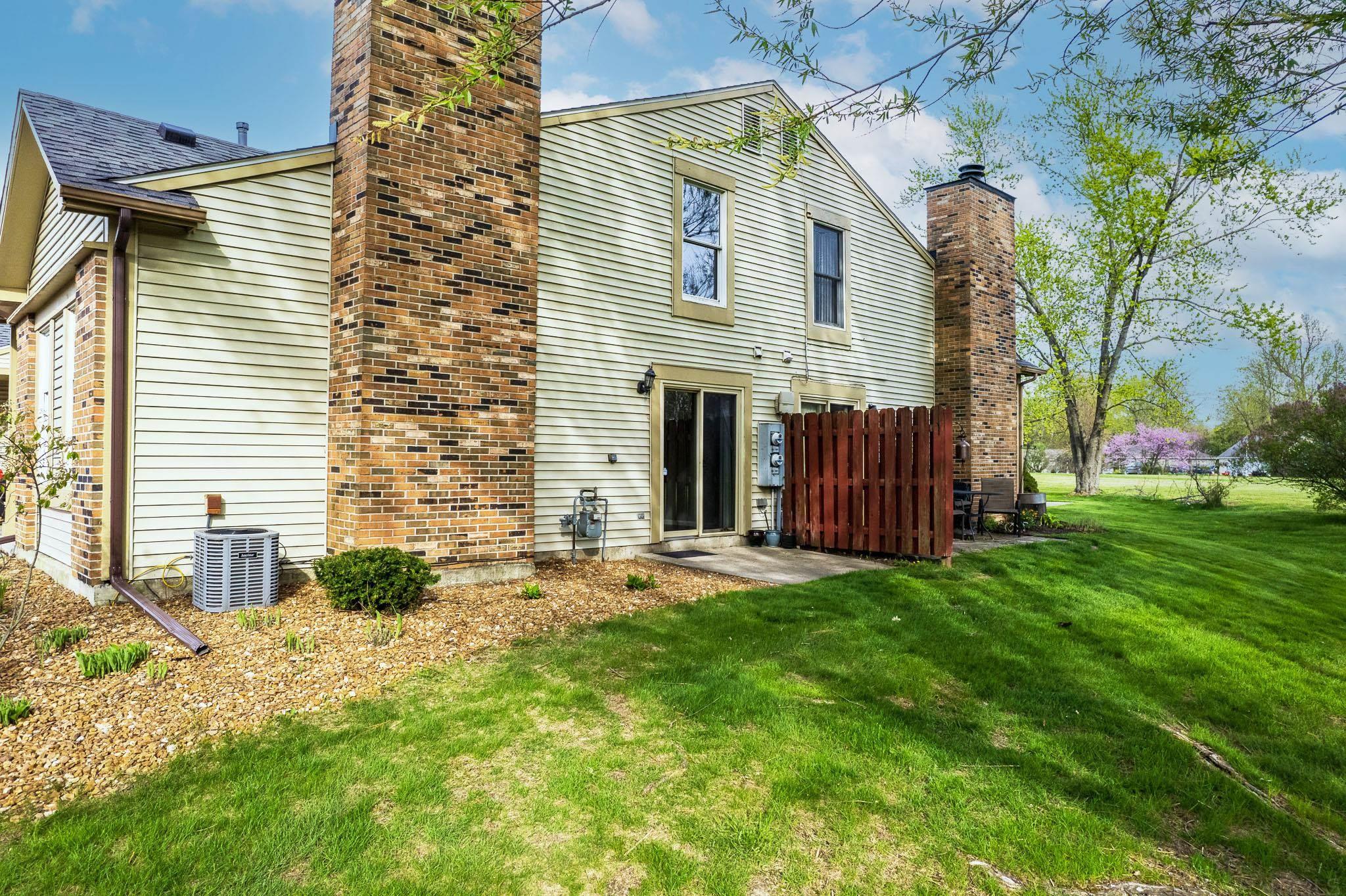 5121 Pinebrook Drive Fort Wayne, IN 46804 - Photo 3 of 32