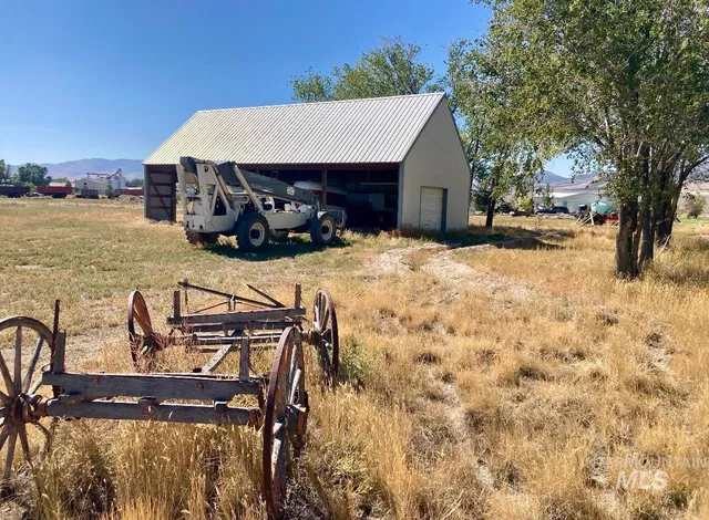 $129,900 | 1476 South 2200 East, Malta, ID 83342