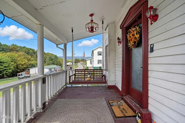 $128,500 | 241 Page Town Road, Saltville, VA 24370