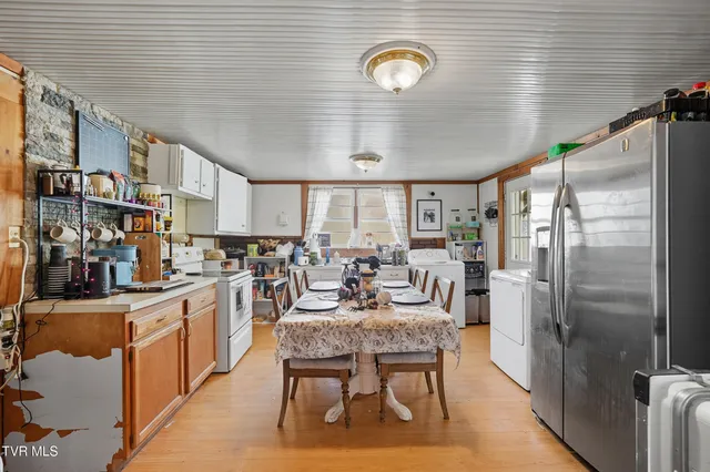 $130,000 | 241 Page Town Road, Saltville, VA 24370