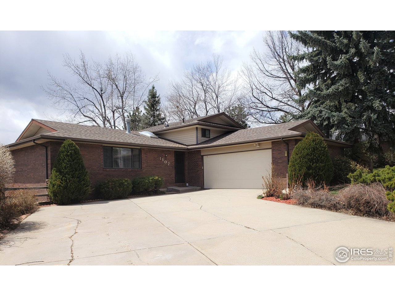 1107 Fordham Street Longmont, CO 80503 - Photo 3 of 39
