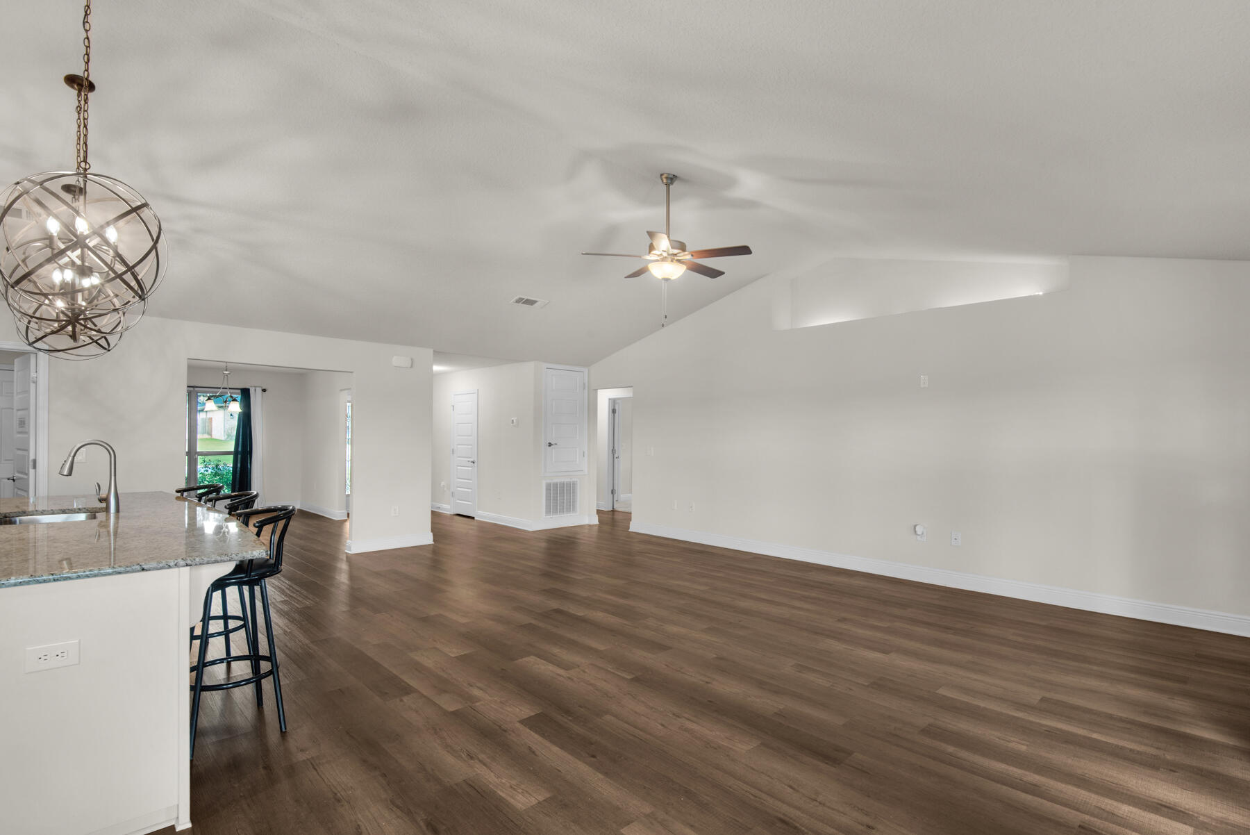 2017 Broad Street Crestview, FL 32536 - Photo 12 of 49 2017 Broad St_20250929_45