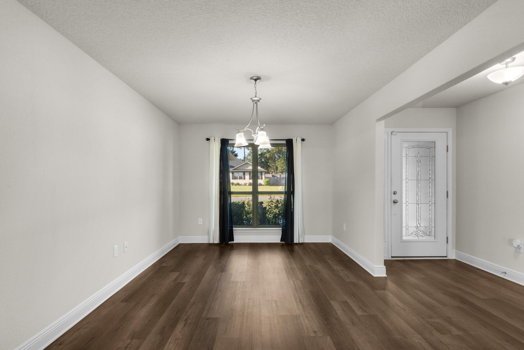 2017 Broad Street Crestview, FL 32536 - Photo 14 of 49 2017 Broad St_20250929_80