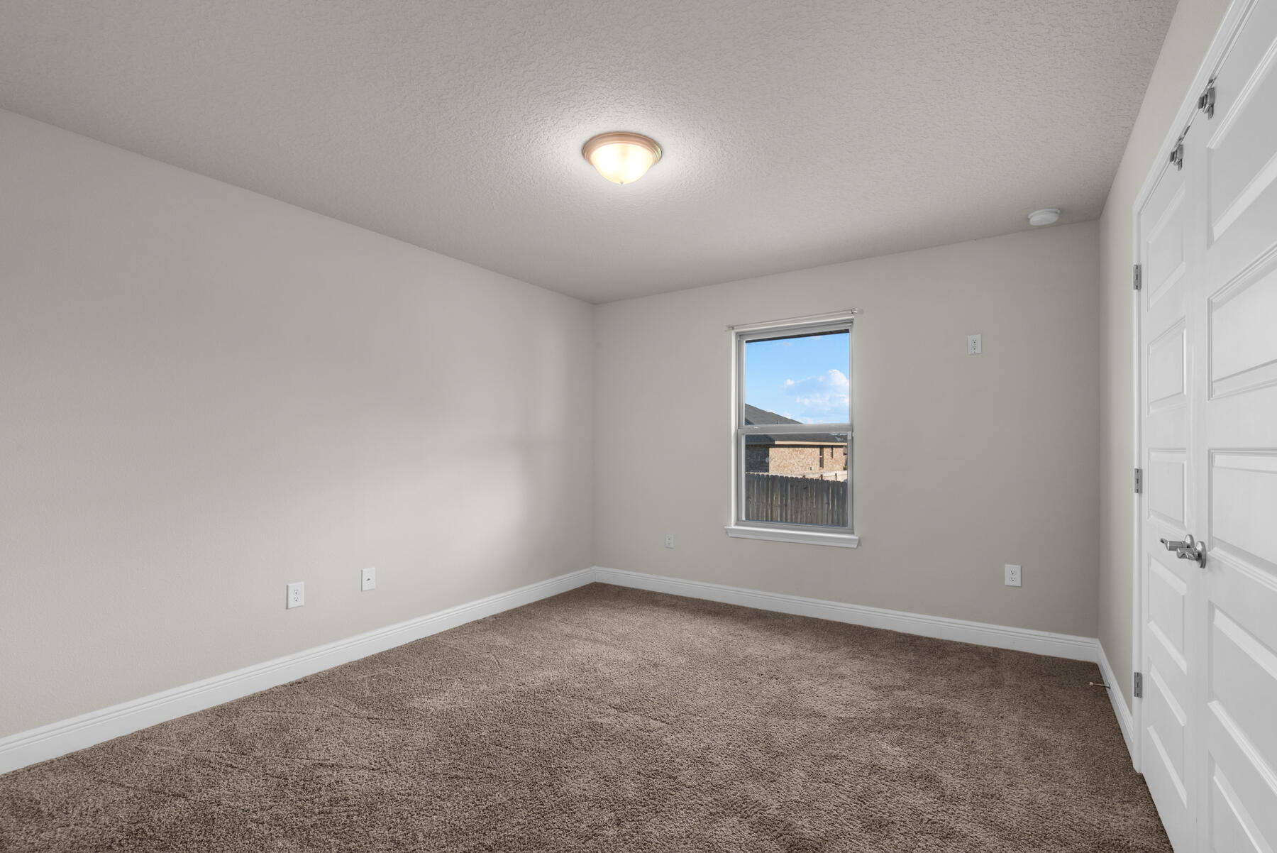 2017 Broad Street Crestview, FL 32536 - Photo 30 of 49 2017 Broad St_20250929_165