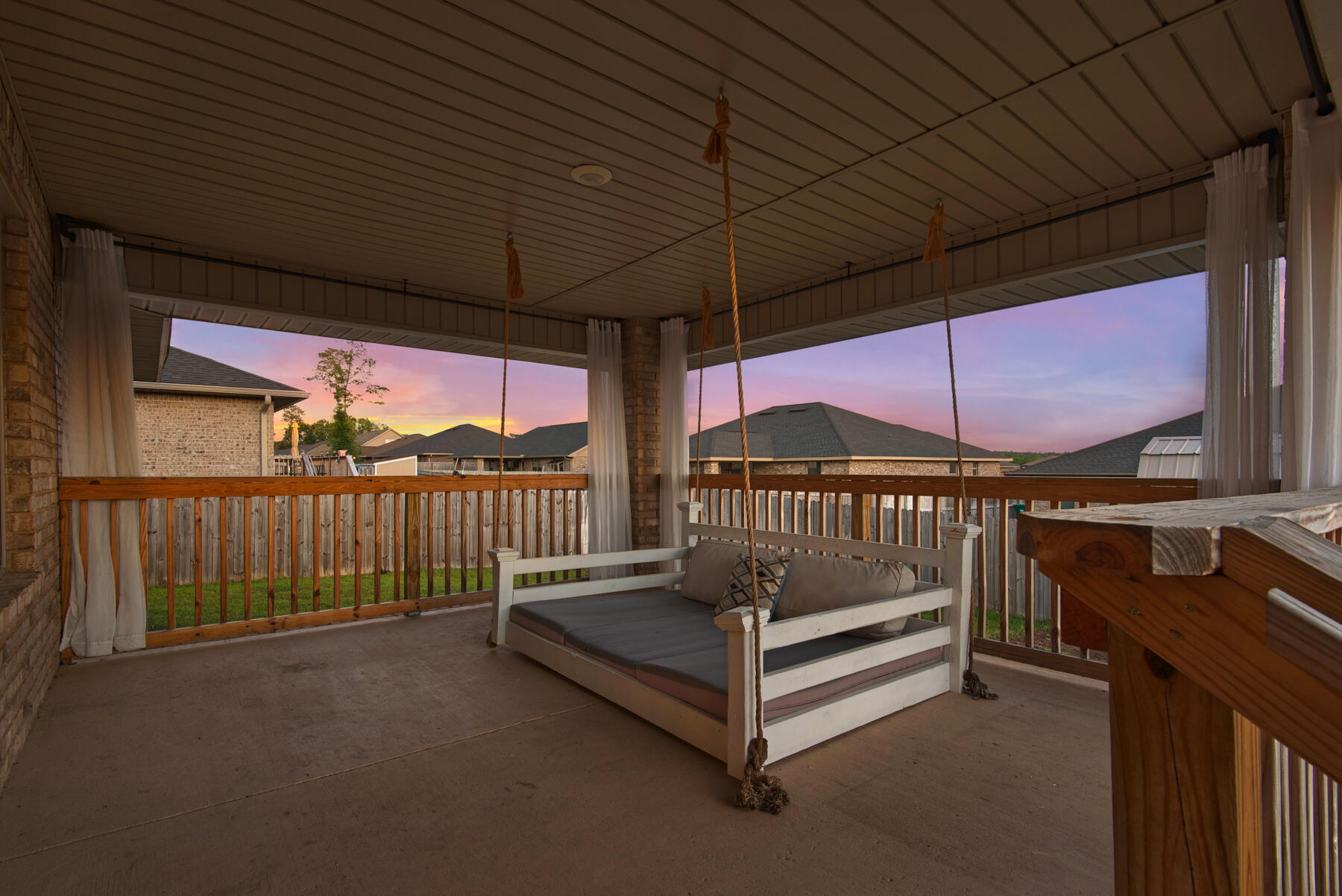 2017 Broad Street Crestview, FL 32536 - Photo 37 of 49 2017 Broad St_20250929_250