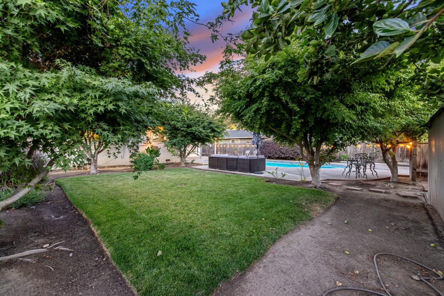 1395 South Rupert Avenue Reedley, CA 93654 - Photo 39 of 45