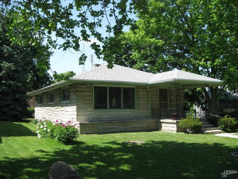 119 East Rugg Street Decatur, IN 46733 - Photo 1 of 2
