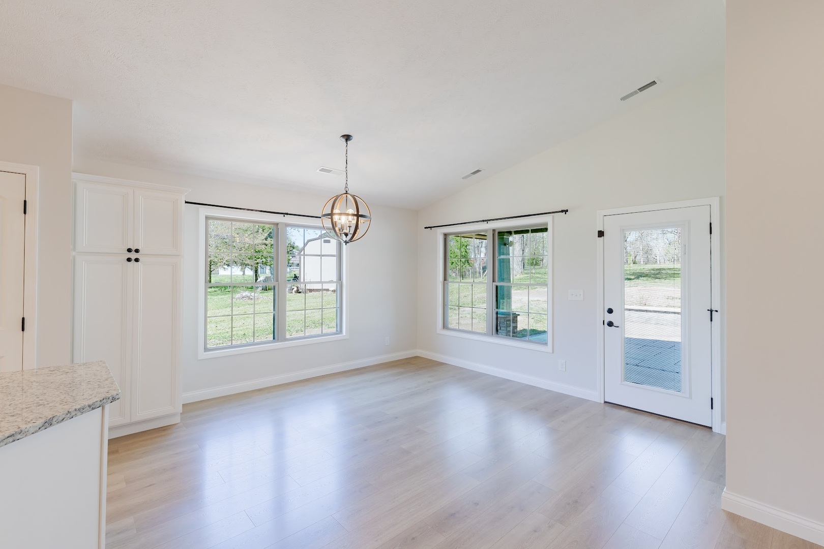 318 Whitney Lane Marion, IL 62959 - Photo 15 of 46
