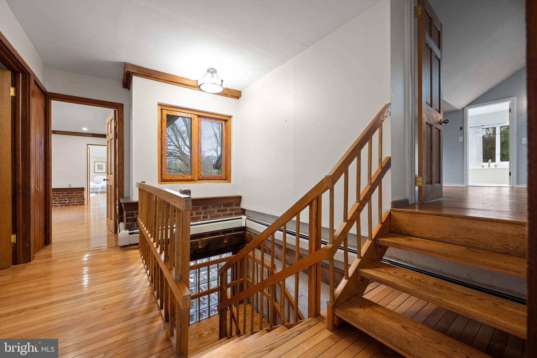 734 Brooke Road Wayne, PA 19087 - Photo 36 of 50 2nd flloor landing