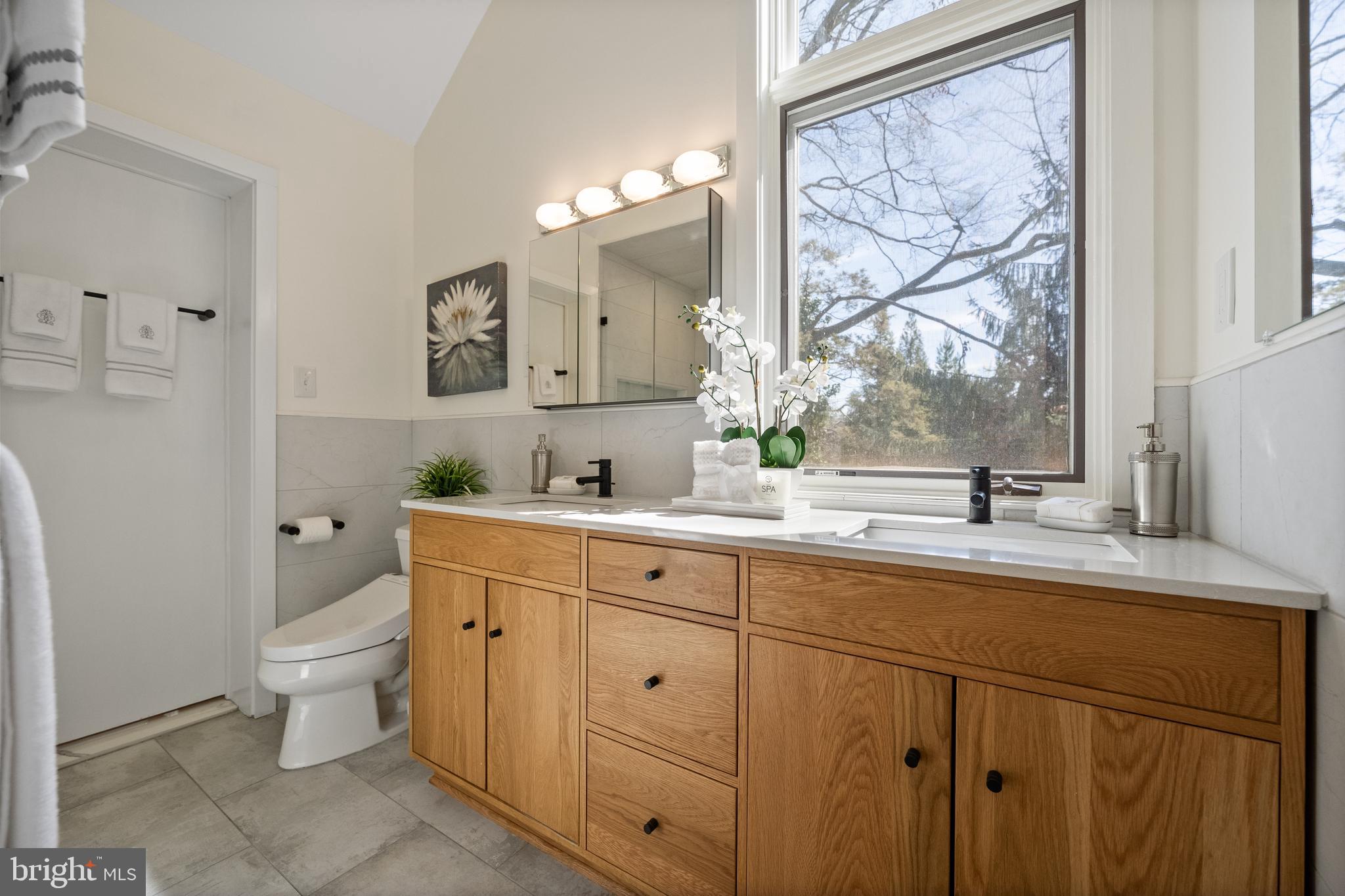 734 Brooke Road Wayne, PA 19087 - Photo 38 of 50 Totally renovated primary bathroom