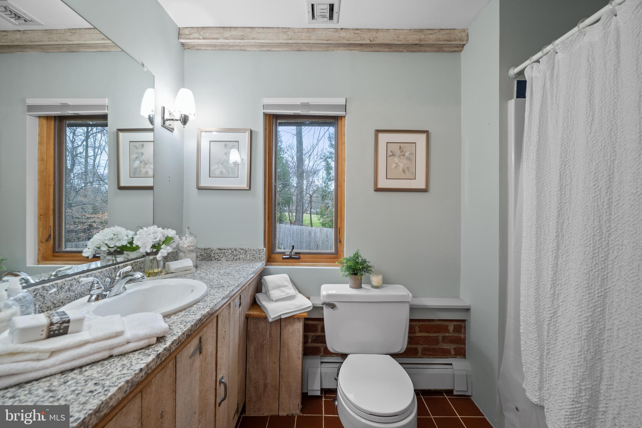 734 Brooke Road Wayne, PA 19087 - Photo 44 of 50 Hall bath with shower over tub