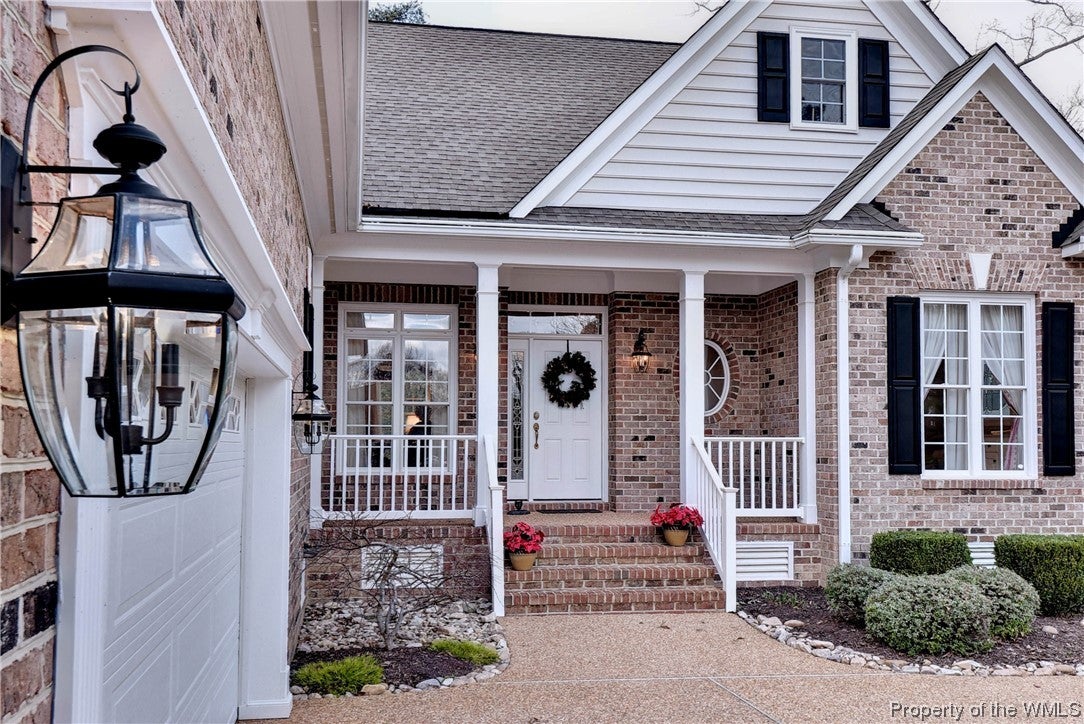 9912 West Cork Road Toano, VA 23168 - Photo 4 of 38 Gallery Image 4