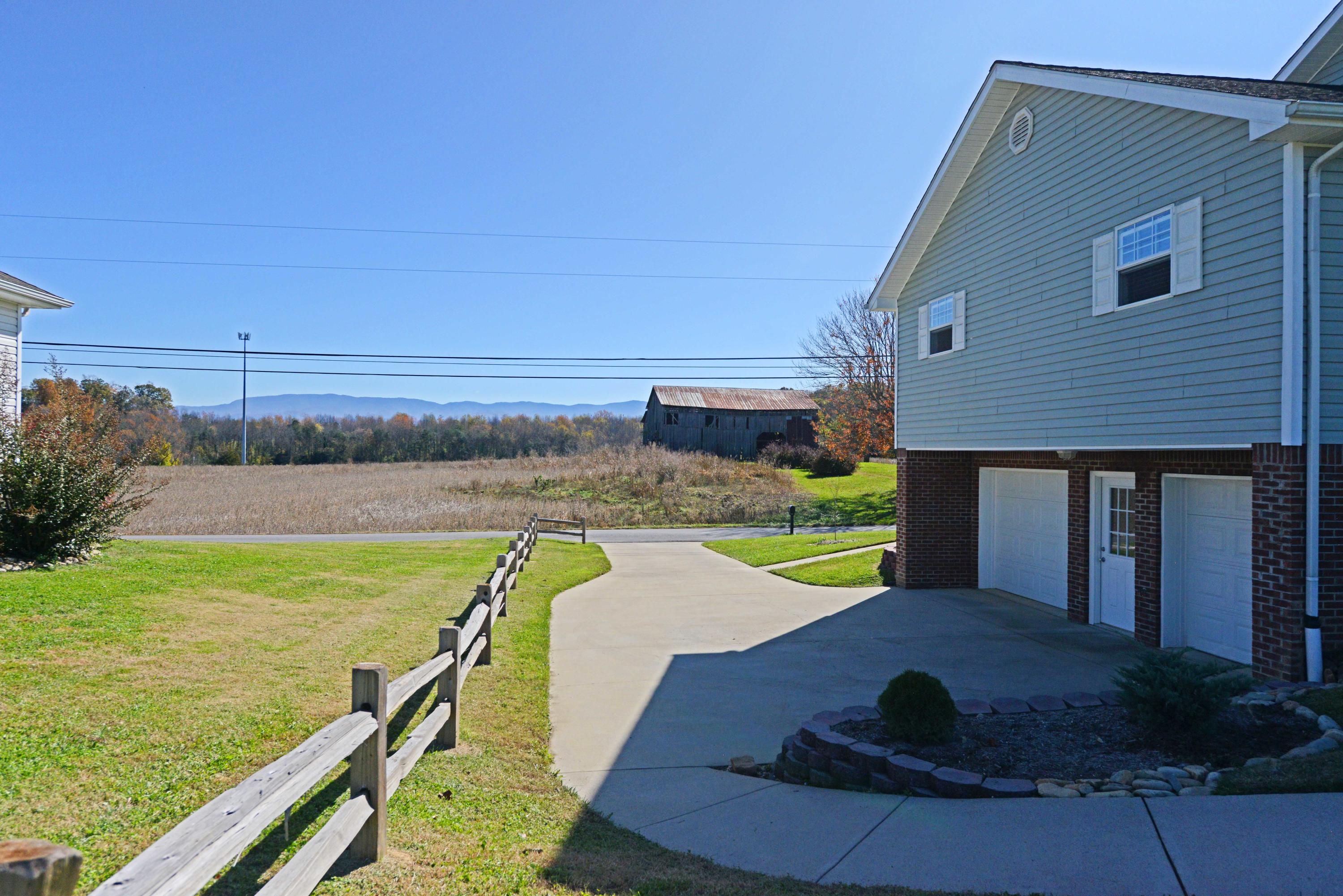 415 Pinto Road Greeneville, TN 37745 - Photo 54 of 61 DSC_4146