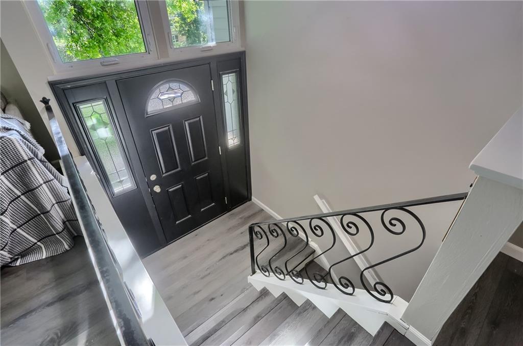 2004 Cutter Drive McKees Rocks, PA 15136 - Photo 8 of 50 Gallery Image 8