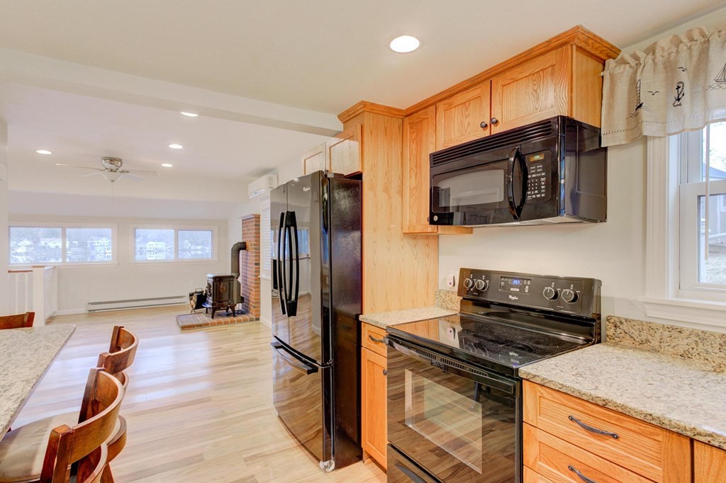 205 Walnut Road Wrentham, MA 02093 - Photo 17 of 32 Gallery Image 17