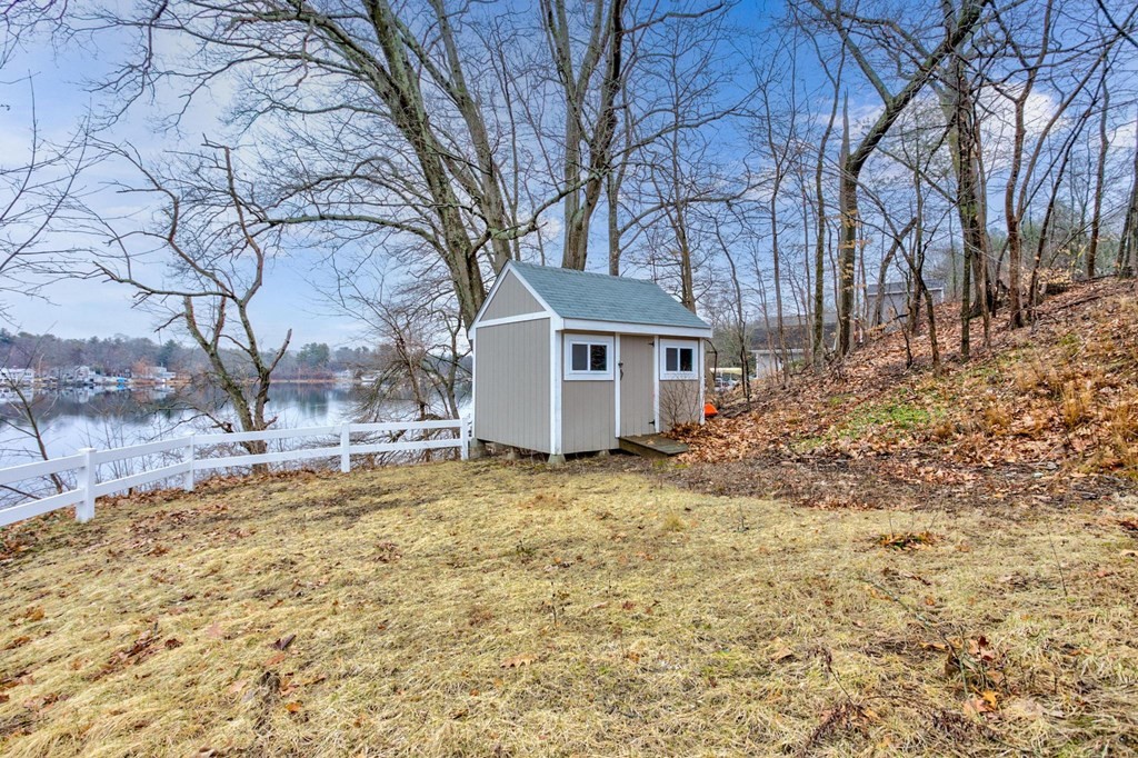 205 Walnut Road Wrentham, MA 02093 - Photo 8 of 32 Gallery Image 8