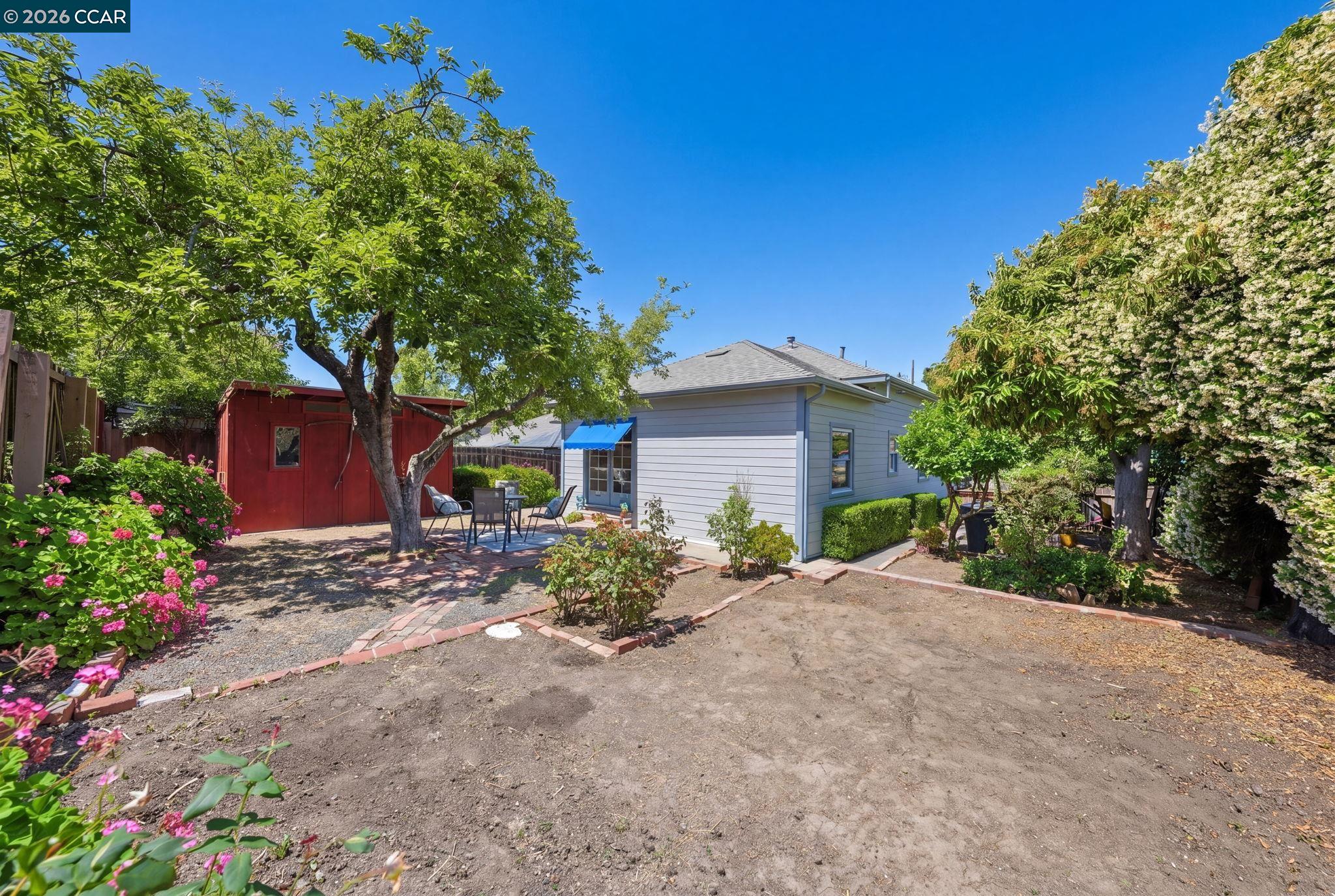 848 Talbart Street Martinez, CA 94553 - Photo 37 of 50