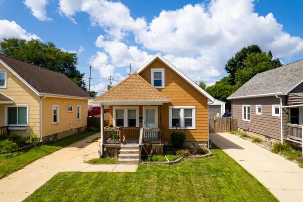 $257,500 | 1357 South 90th Street, West Allis, WI 53214