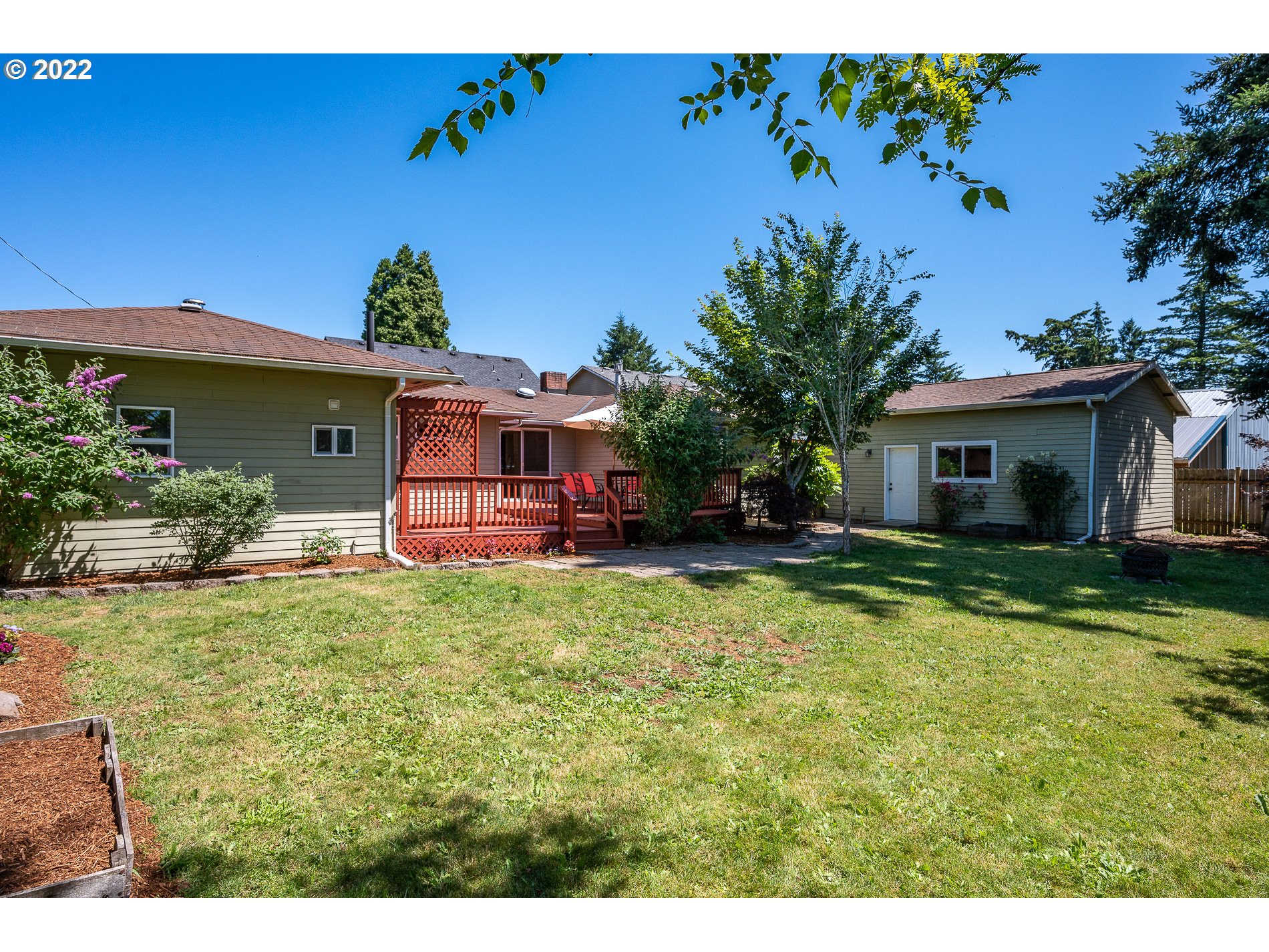 13808 Southeast Center Street Portland, OR 97236 - Photo 26 of 32 Backyard