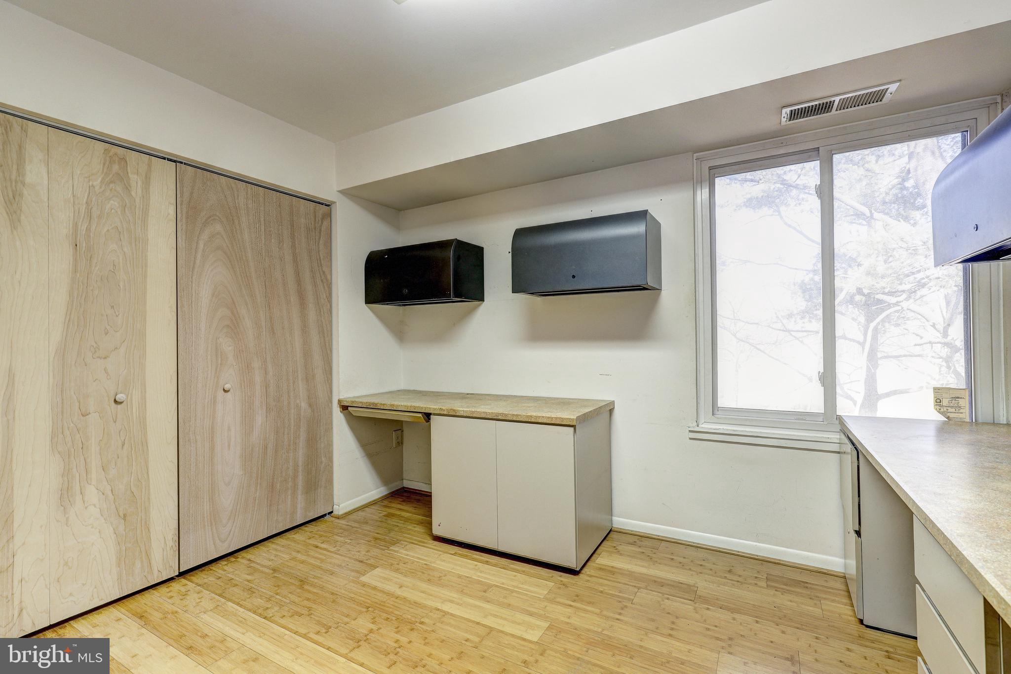 9625 White Acre Road, Unit C4 Columbia, MD 21045 - Photo 12 of 32