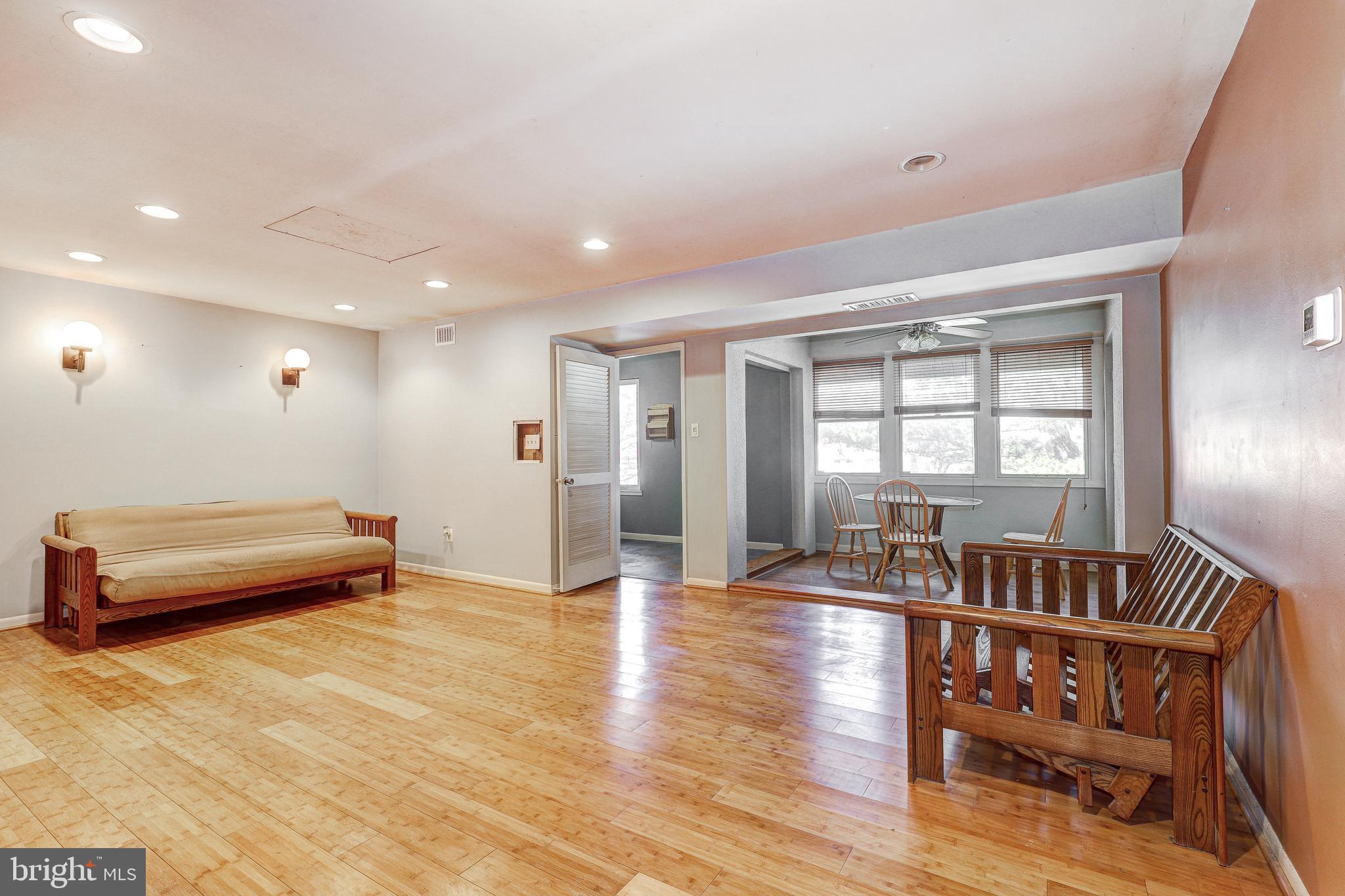 9625 White Acre Road, Unit C4 Columbia, MD 21045 - Photo 5 of 32