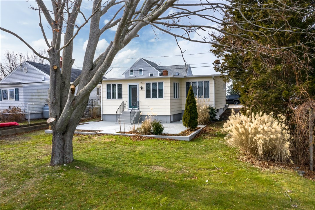 1239 Anthony Road Portsmouth, RI 02871 - Photo 20 of 27