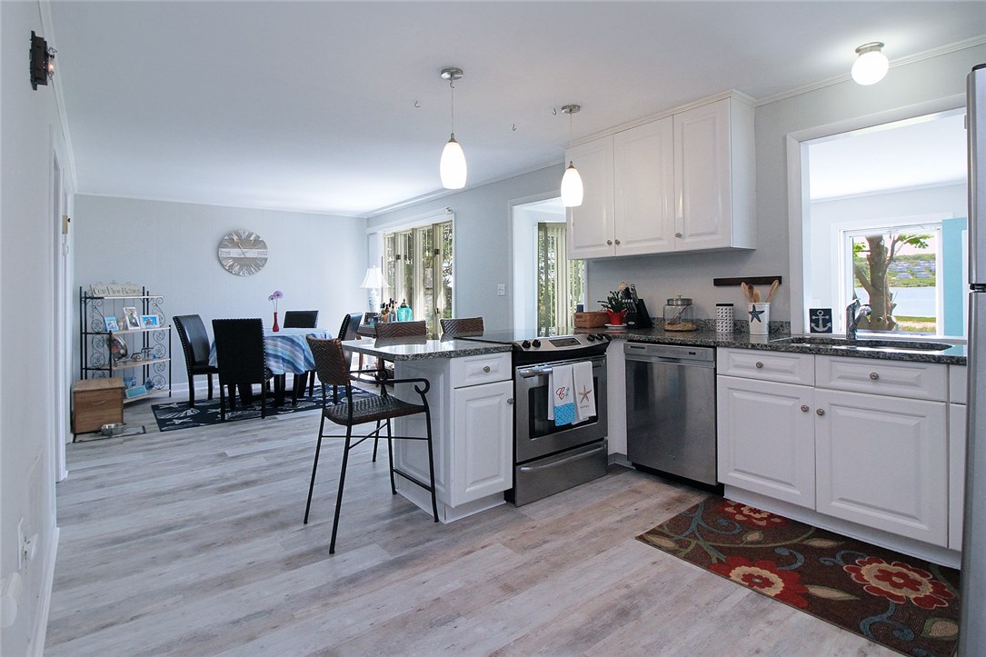 1239 Anthony Road Portsmouth, RI 02871 - Photo 6 of 27