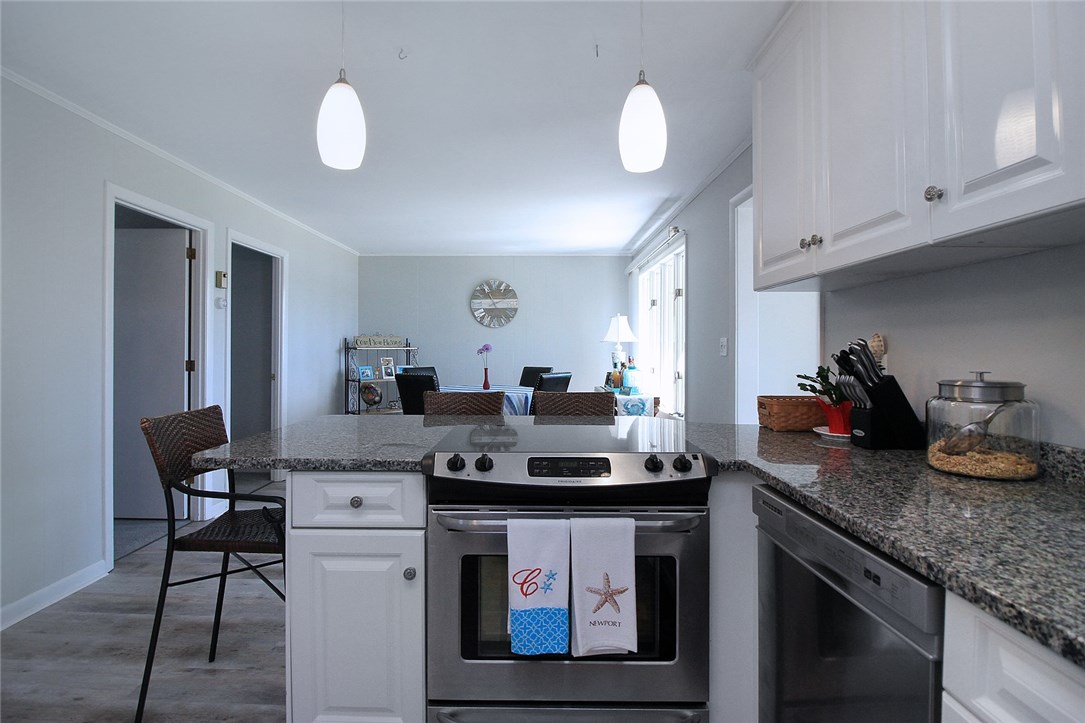 1239 Anthony Road Portsmouth, RI 02871 - Photo 8 of 27