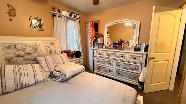 $174,500 | 2636 121st Place, Blue Island, IL 60406