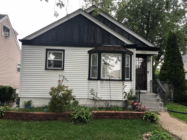 $174,500 | 2636 121st Place, Blue Island, IL 60406