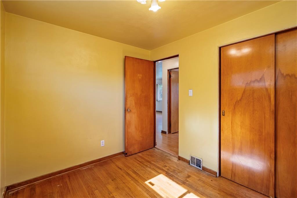 5345 Ranchview Drive Pittsburgh, PA 15236 - Photo 18 of 25 Gallery Image 18